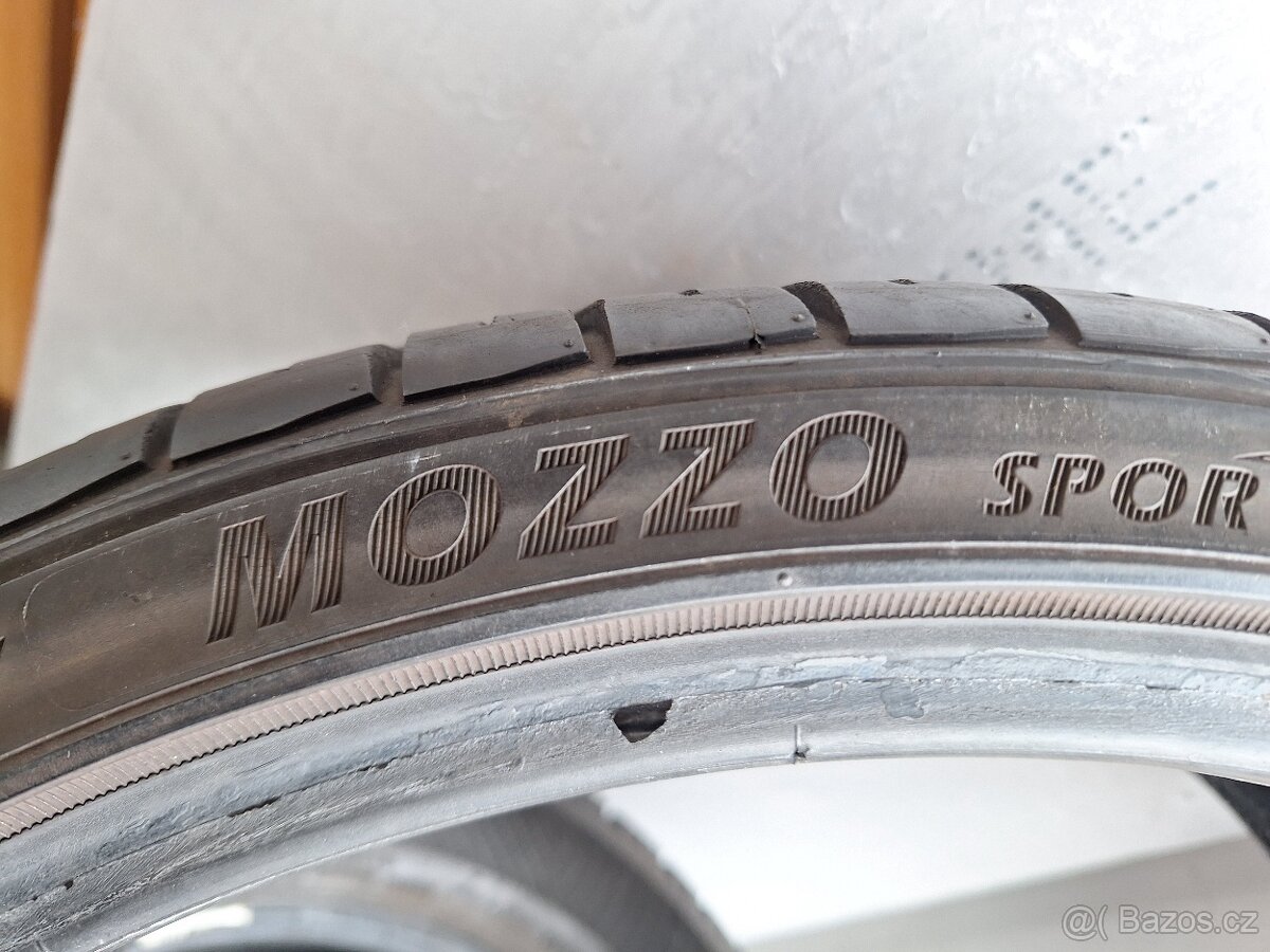 Prodám letní pneu 225/35/19 Pirelli - 5