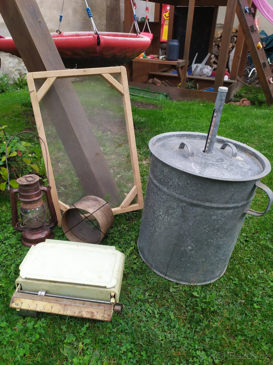 Starožitnosti/sbírka - 5