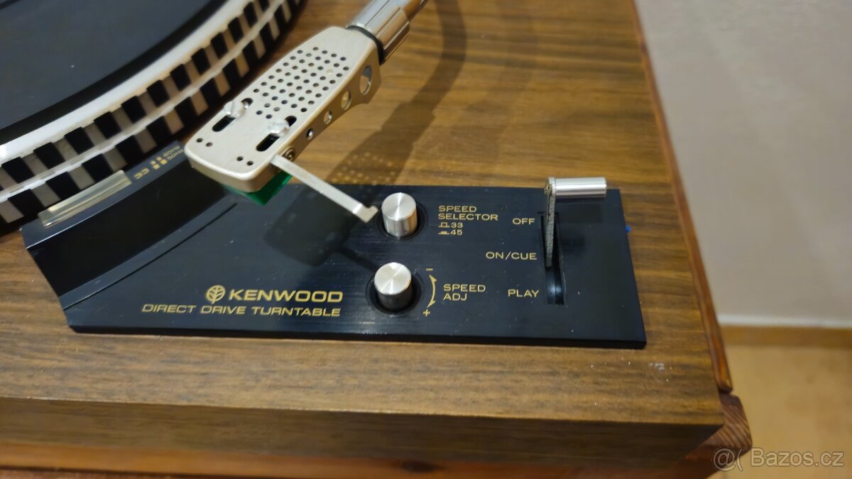Kenwood KD-2077 Direct Drive - 5