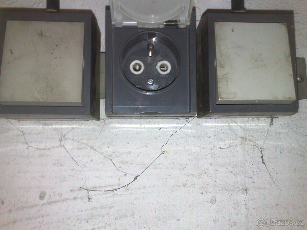 Pronájem garáže, Praha 6-Řepy. - 5