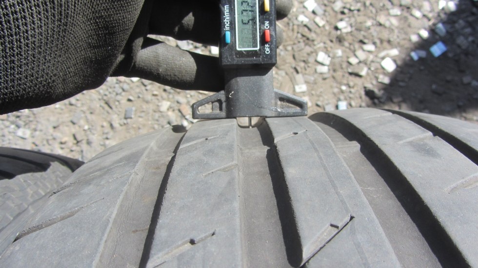 Letní pneu 225/40/18 Continental - 5