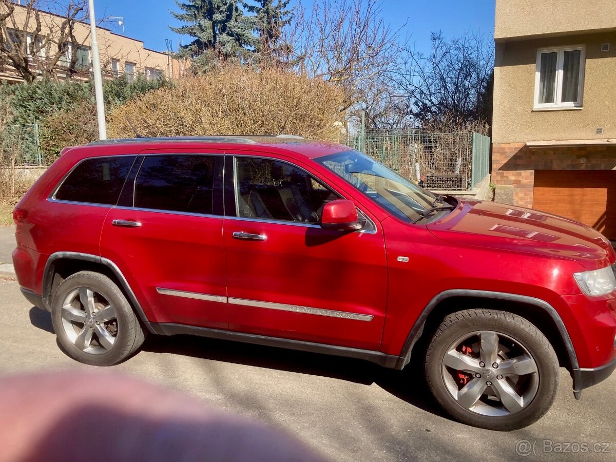 Jeep Grand Cherokee OVERLAND 3.0 CRD
