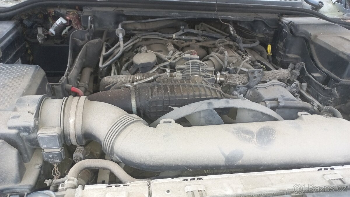 Range rover sport L320 2005-2013 Dily s auta