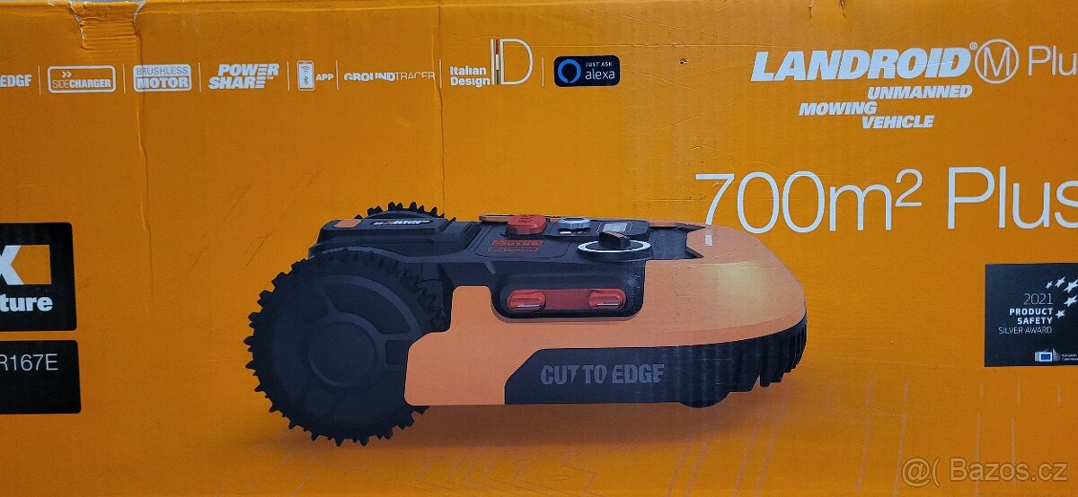 Robotická sekačka WORX na 700m2 - 5
