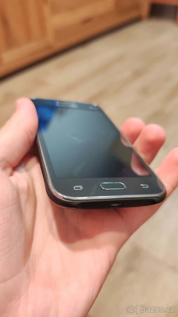 Samsung J1 (J100H) - 5