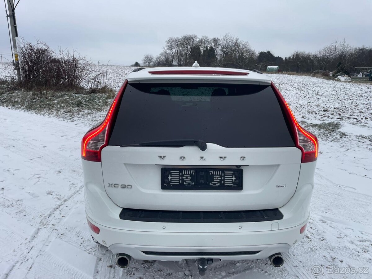 Volvo XC60 2.4 D5 151 kW • AWD 4×4 • R-Design • Manuál • - 5