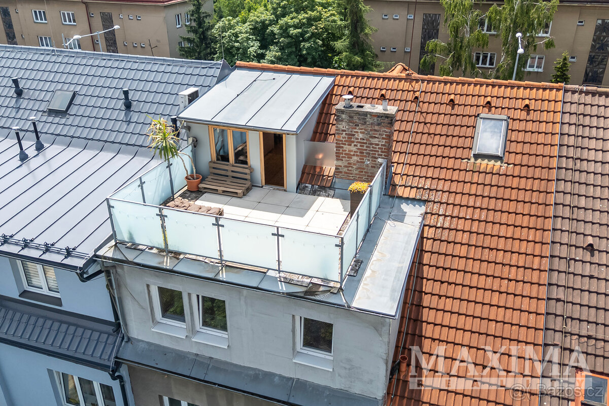 Dům 6 a více o ploše 390 m2 - Praha, Kobylisy - 5