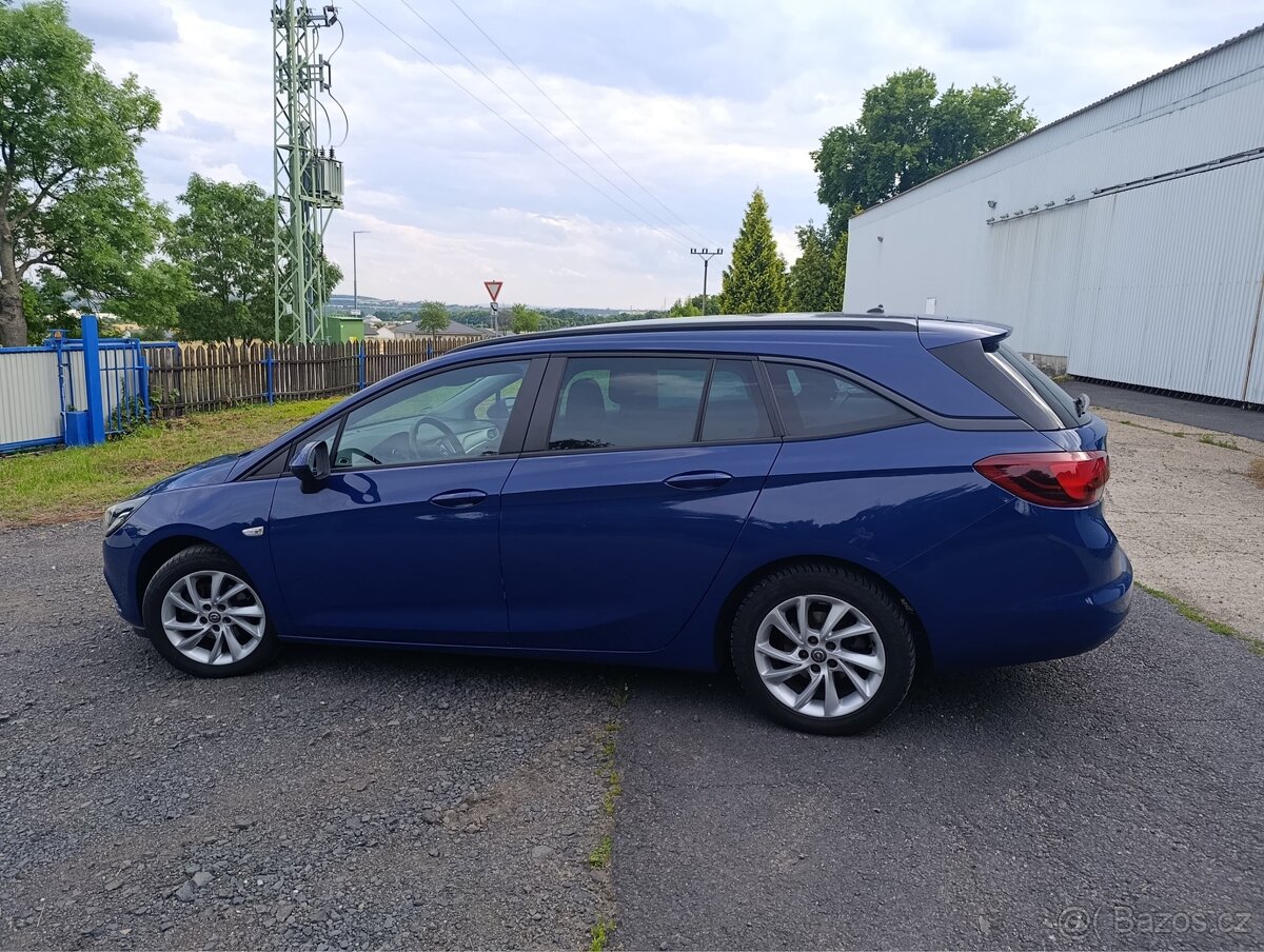 Opel Astra K Sports Tourer 1.6 CDTI 81 kW – stav jako nový - 5