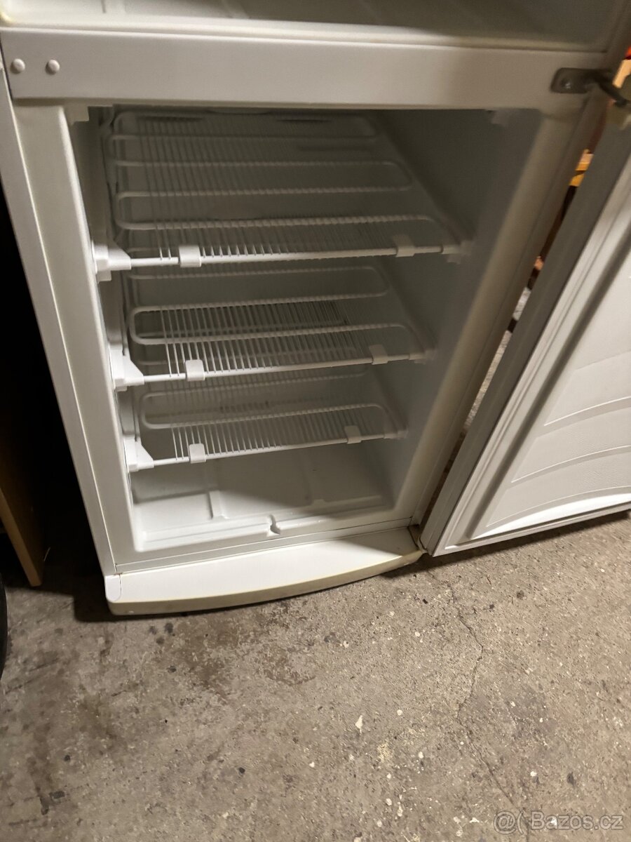 PRODÁM LEDNICI S MRAZÁKEM GORENJE - 5