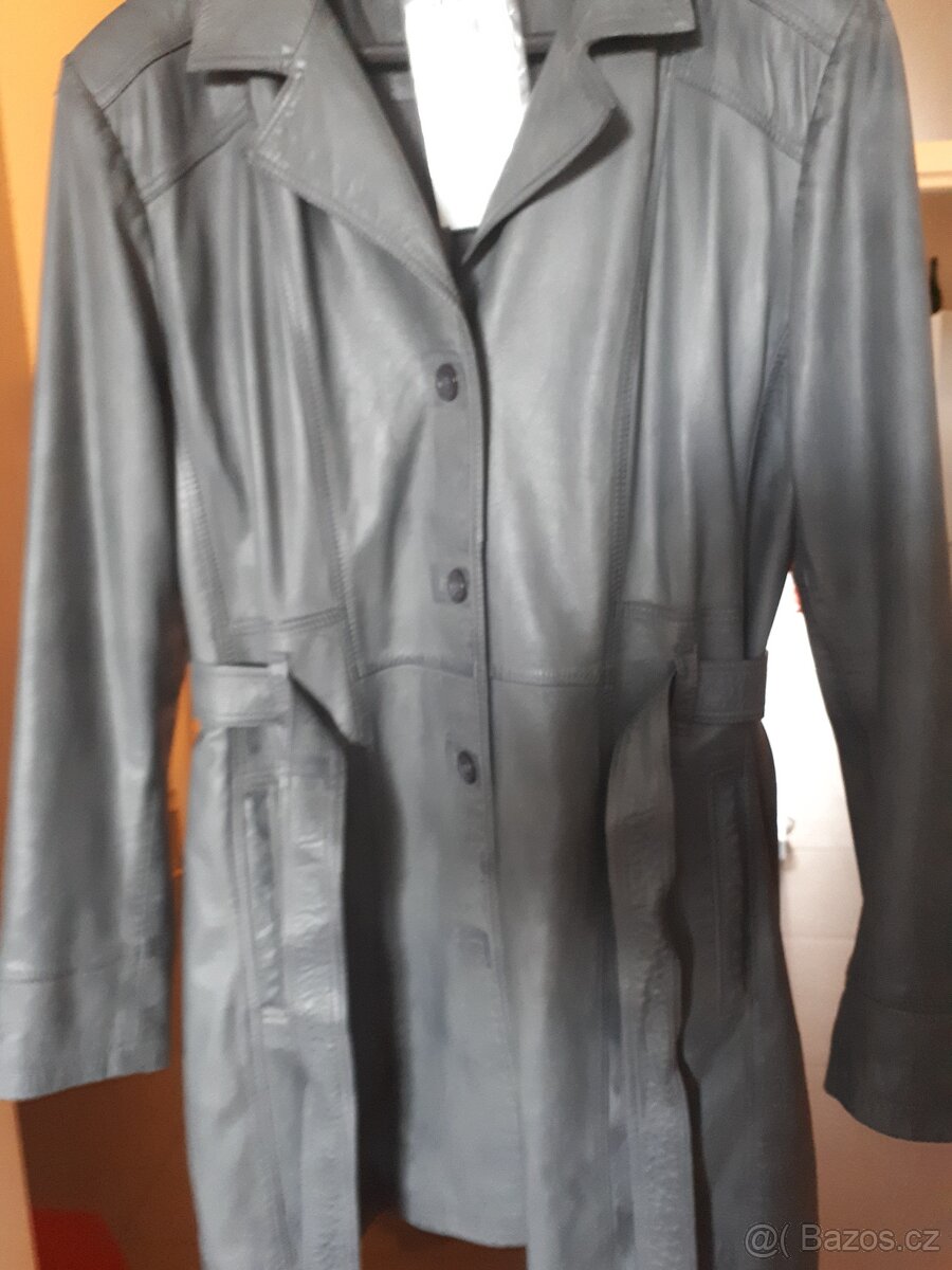 Kara trenčkot 46 - 50 - 5