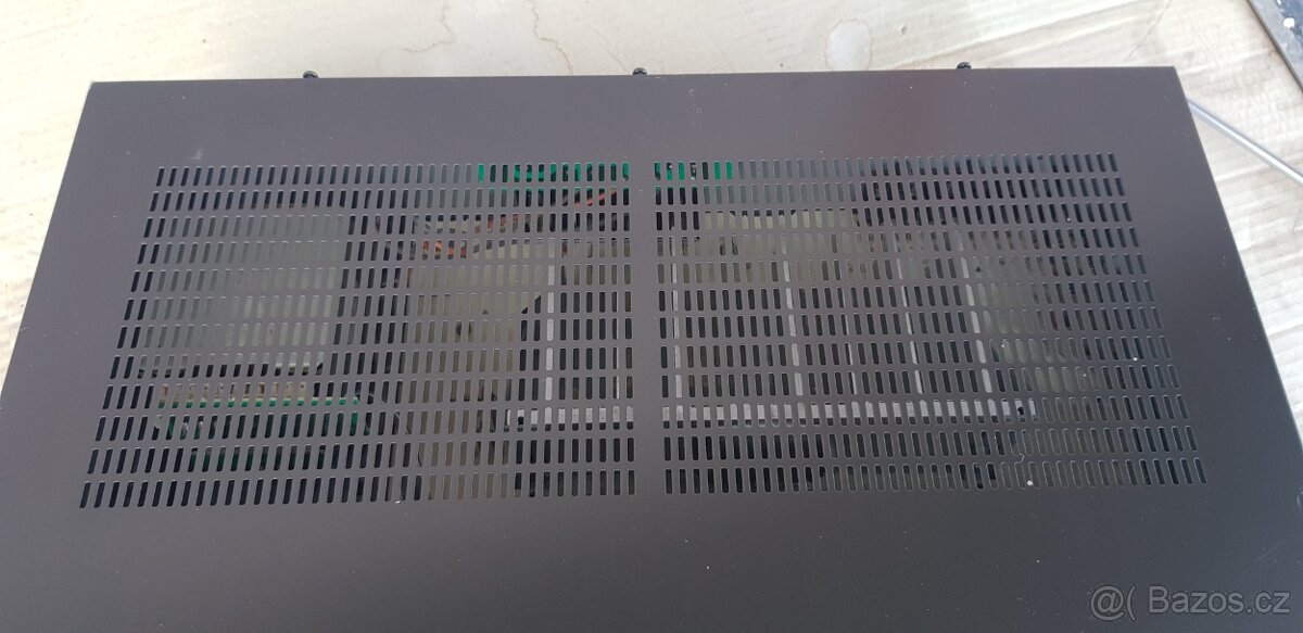 Technics zesilovač - 5