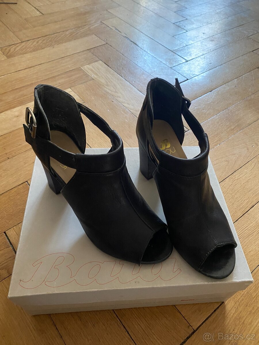 Kožené sandále Baťa - 5