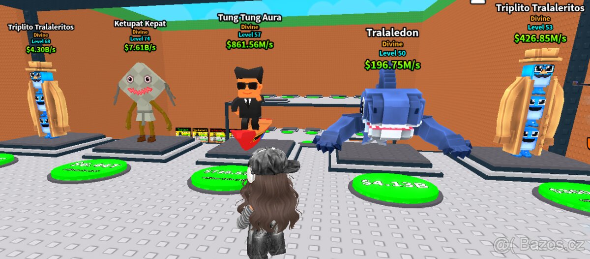 ESCAPE GUARDS TO STEAL BRAINROTS - 5