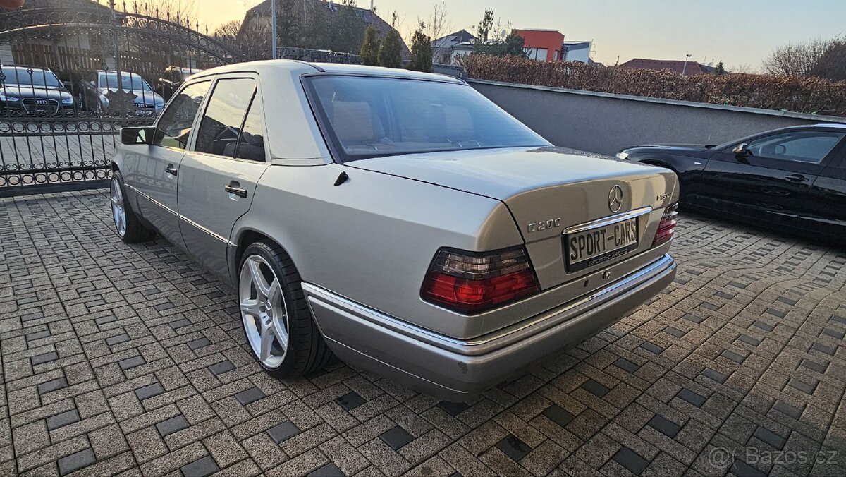 MERCEDES W124 E 200 D 1995 77620 KM - 5