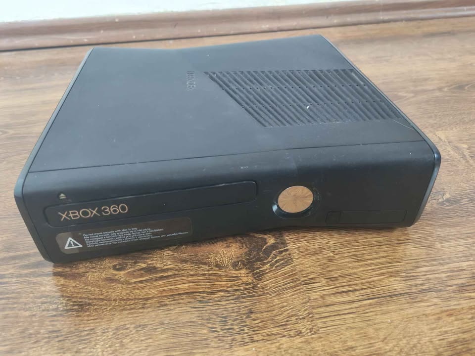 Xbox 360 S 250GB + Kinect + hry | funkční, pro děti - 5