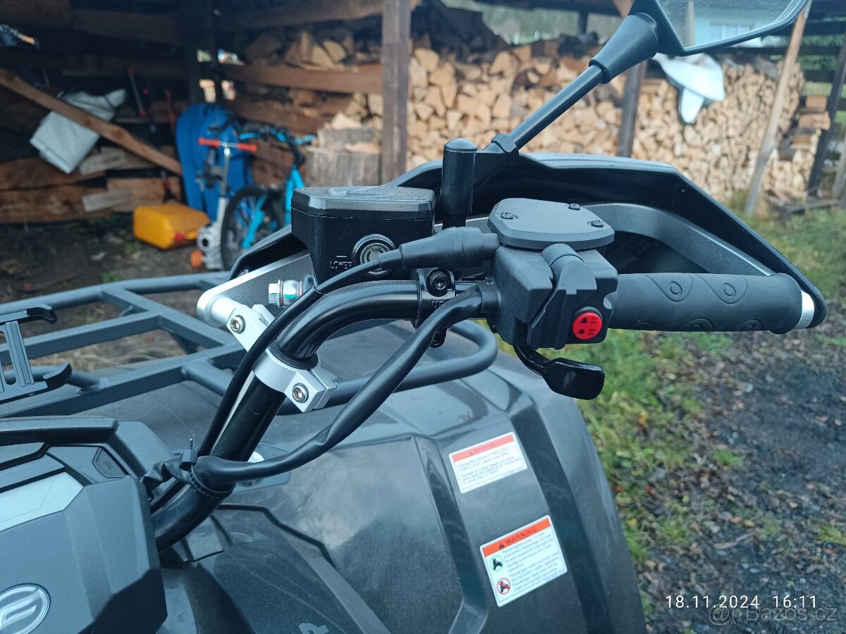 Čtyřkolka CF MOTO 520