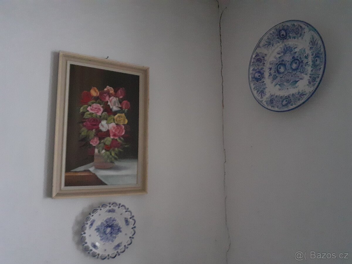 Keramika , růžový porcelán, sošky psů, obrazy - 5