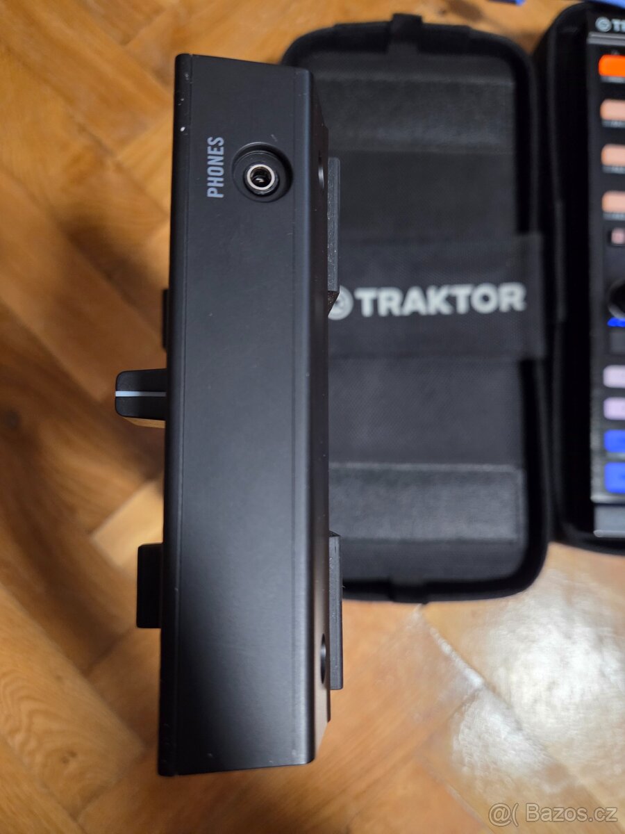 Traktor Kontrol X1MK2 + Traktor Kontrol Z1 + obaly - 5