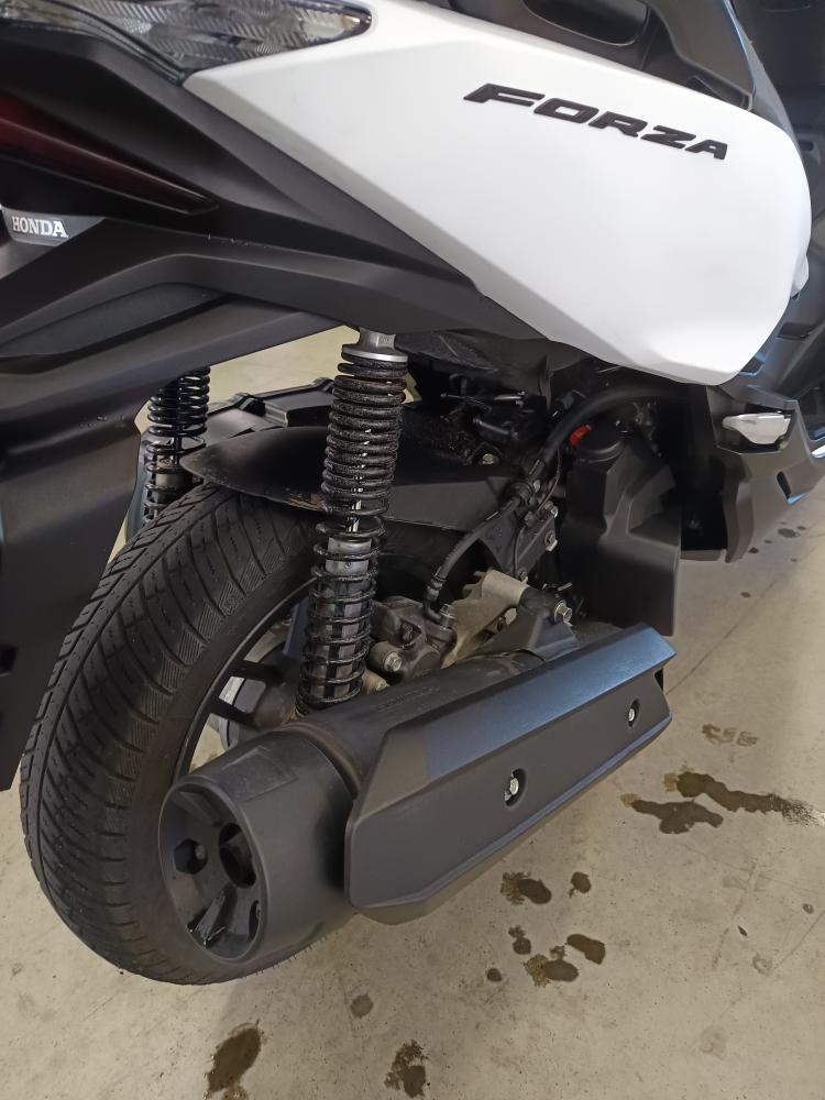 Honda Forza 125 - 5
