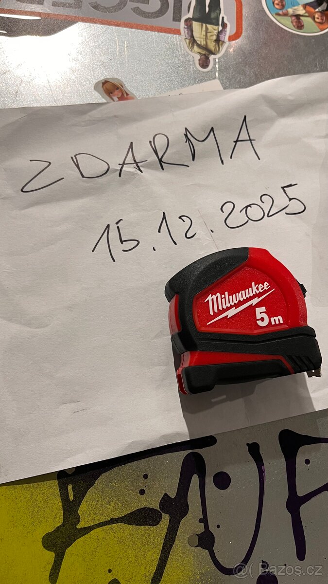 Designový stolek do dílny - 5