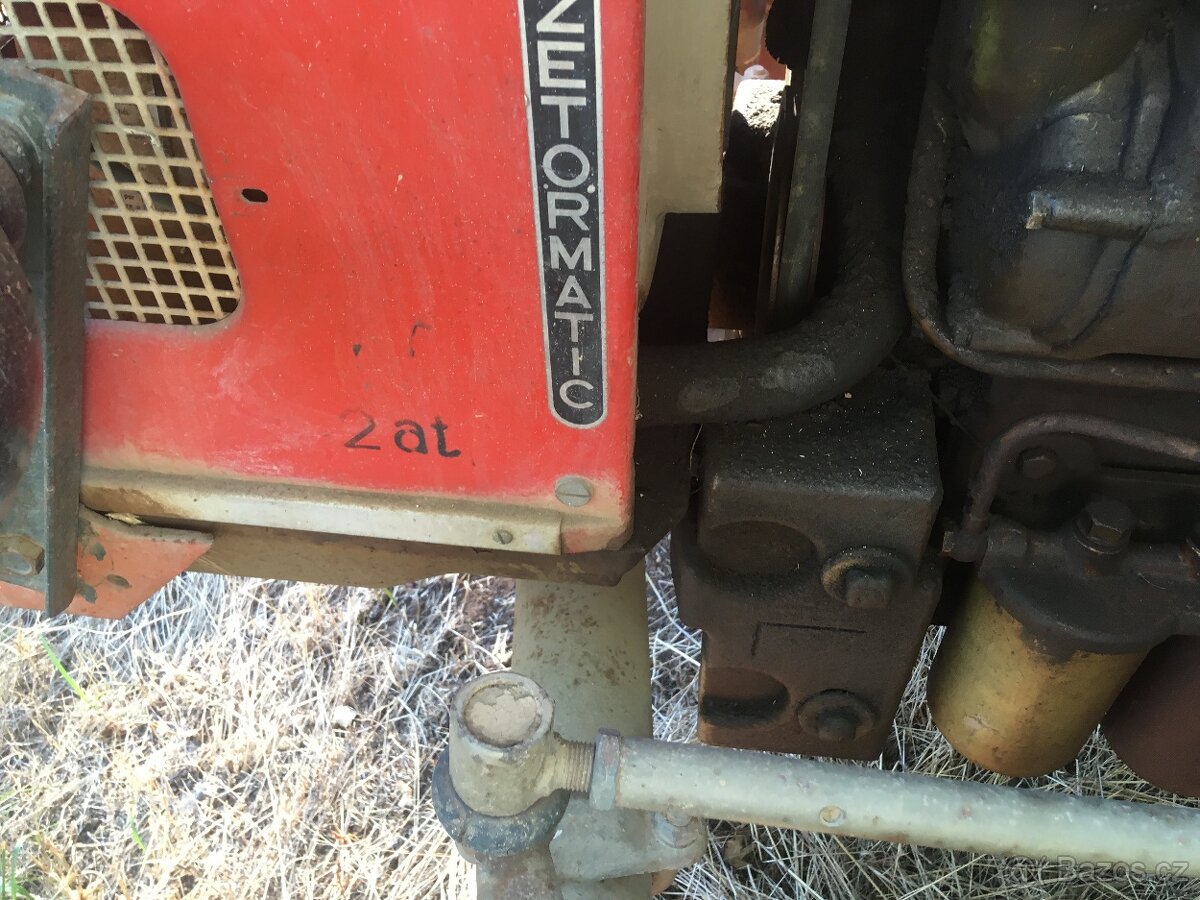 Zetor 3511 kompletně původní lak extrémně málo jetý - 5