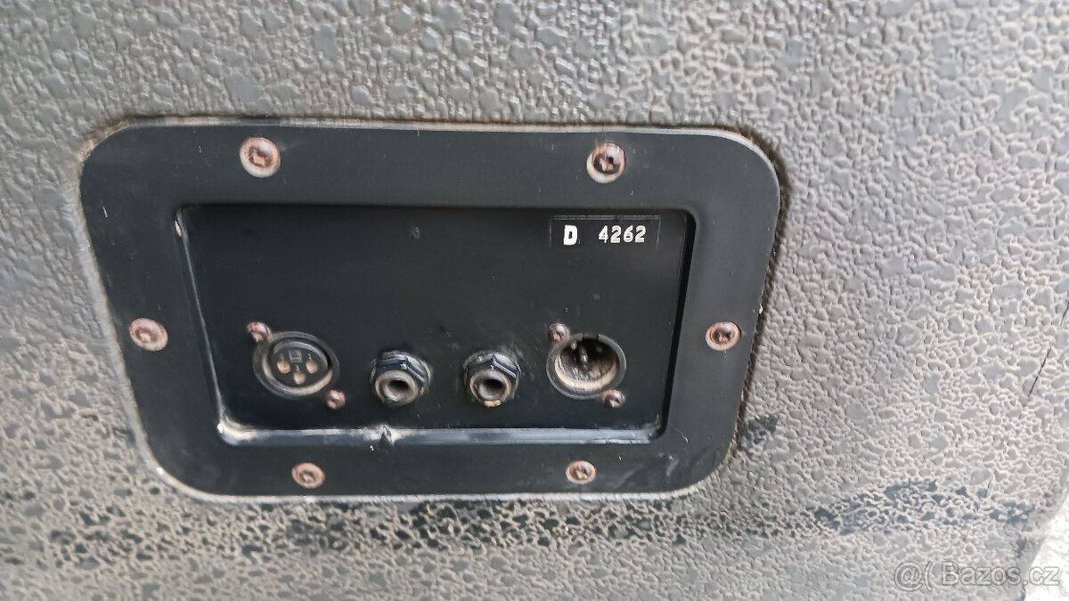 Neosazené 12" bedny YAMAHA - 5