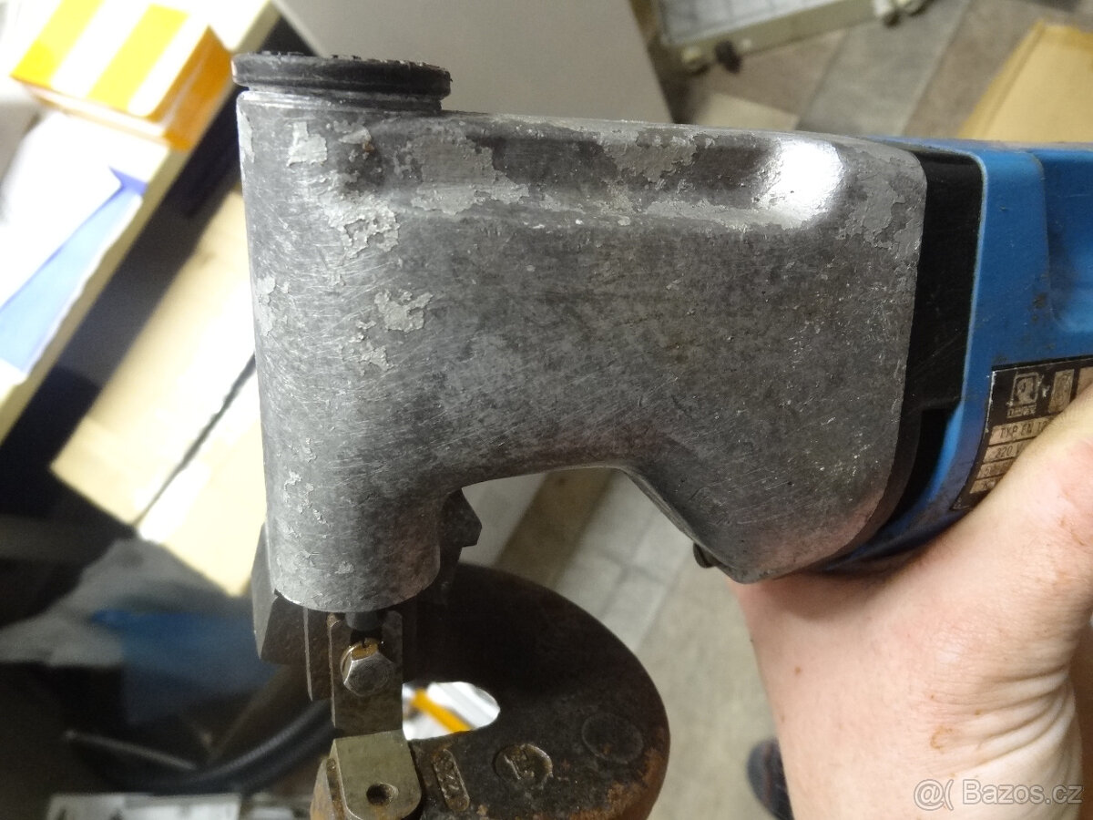 Elektrické nůžky Narex EN 120 D na plech - 5