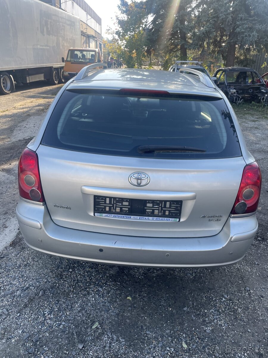 Toyota Avensis 2004 2.0 d4d 85kw - 5