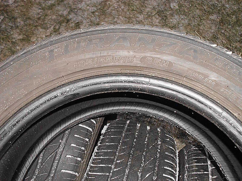 Fabia letní pneu Bridgestone 195/55/15 - 5