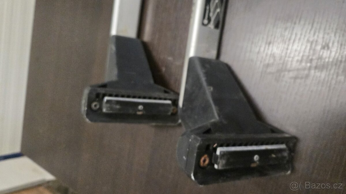 VW T5 příčníky - 5