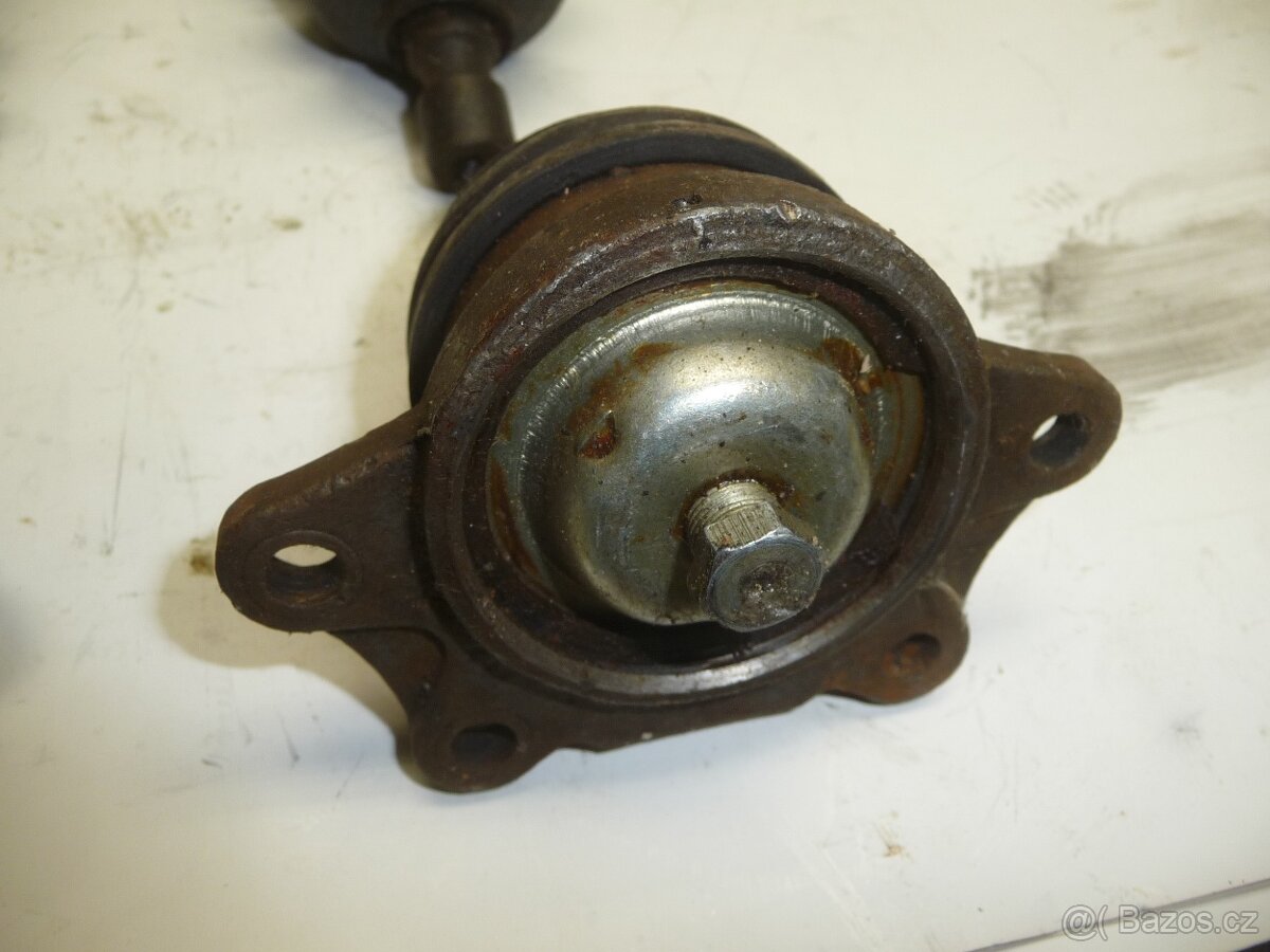 Moskvič kulové čepy - 5