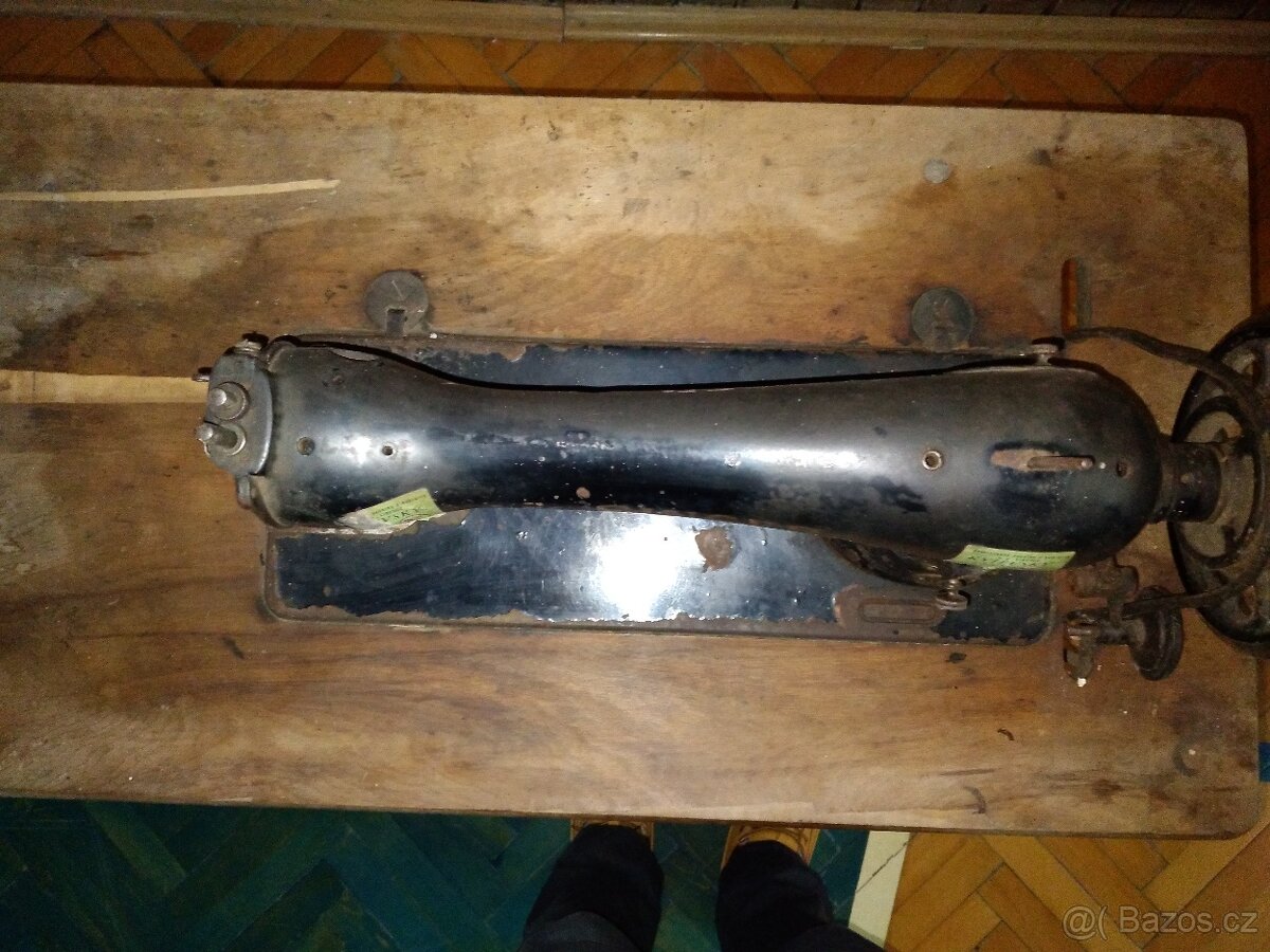 ŠICÍ STROIJ - SINGER - 5
