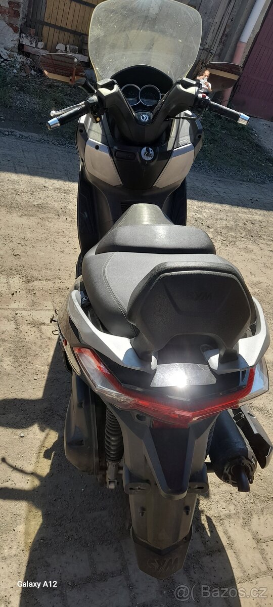 Prodám skutr Sym gts 125i - 5