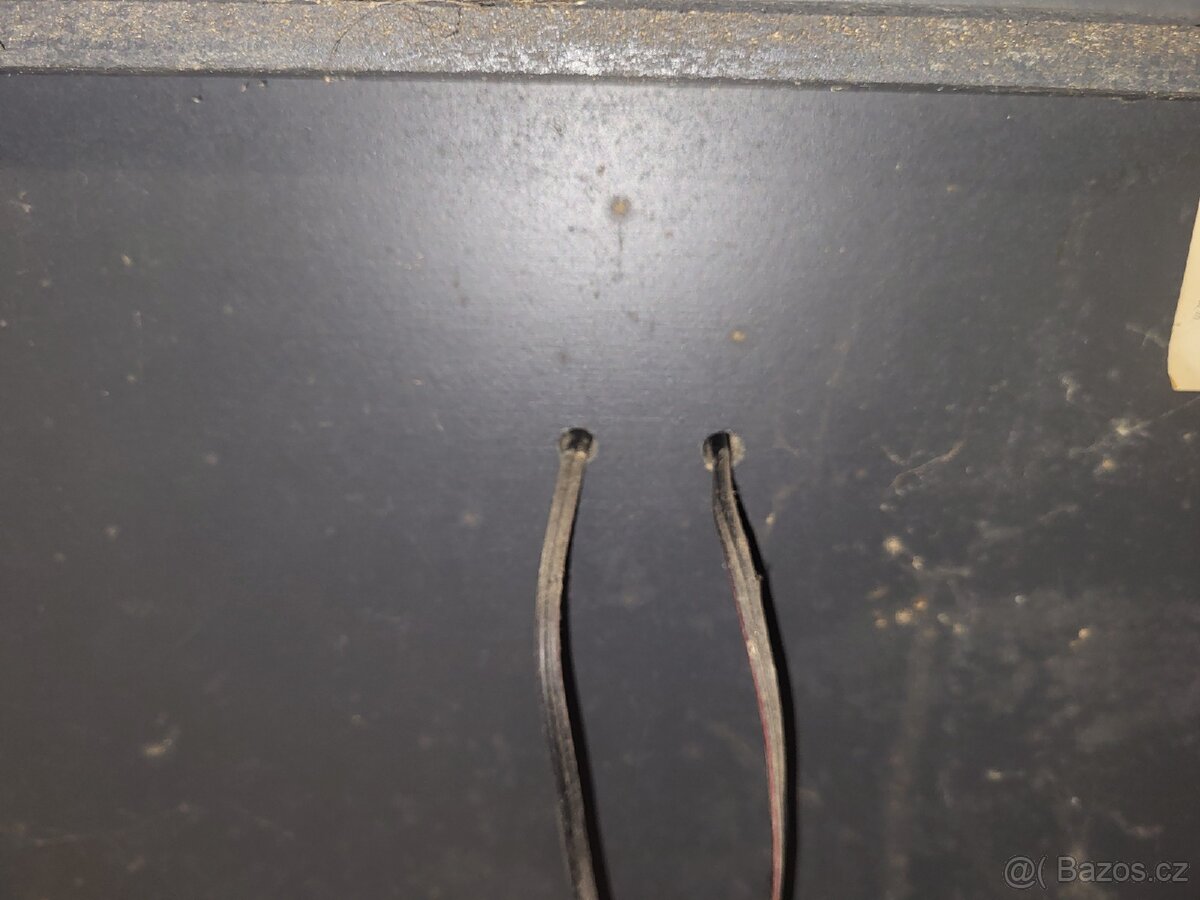 3-Wege - Stereo - Box
(doslova: 3-pásmová stereo bedna) - 5