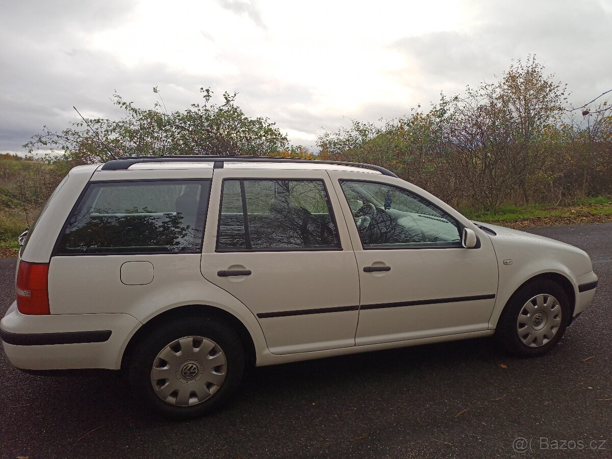 AUTOMAT Volkswagen Golf Variant 1,6/75Kw Ocean 2005 - 5