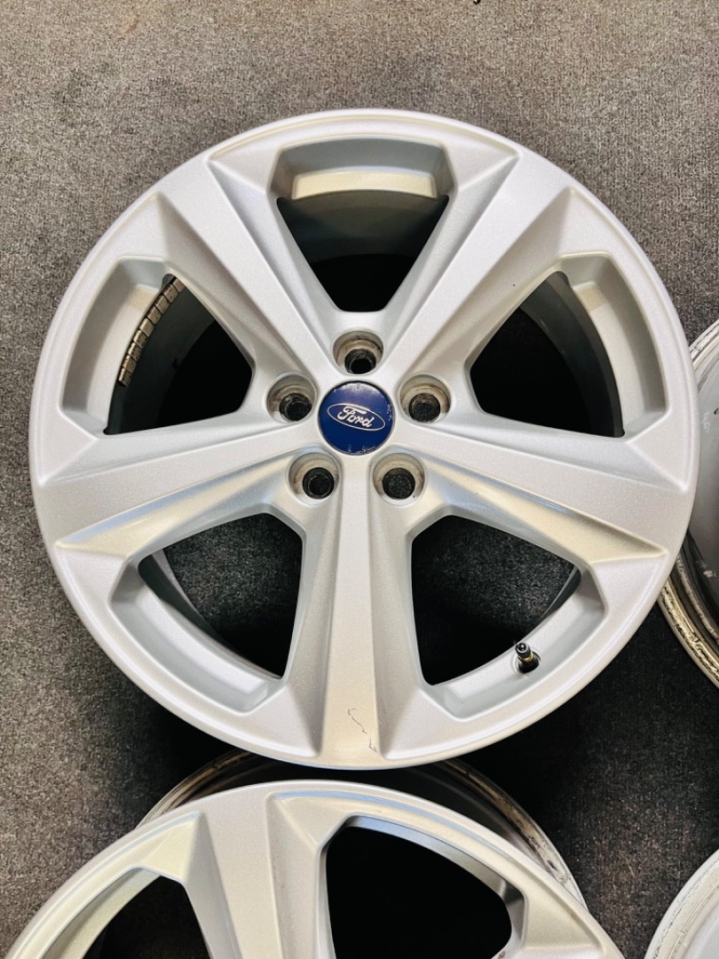 R18” Ford EDGE originál alu disky - ET 55 - TPMS - 5