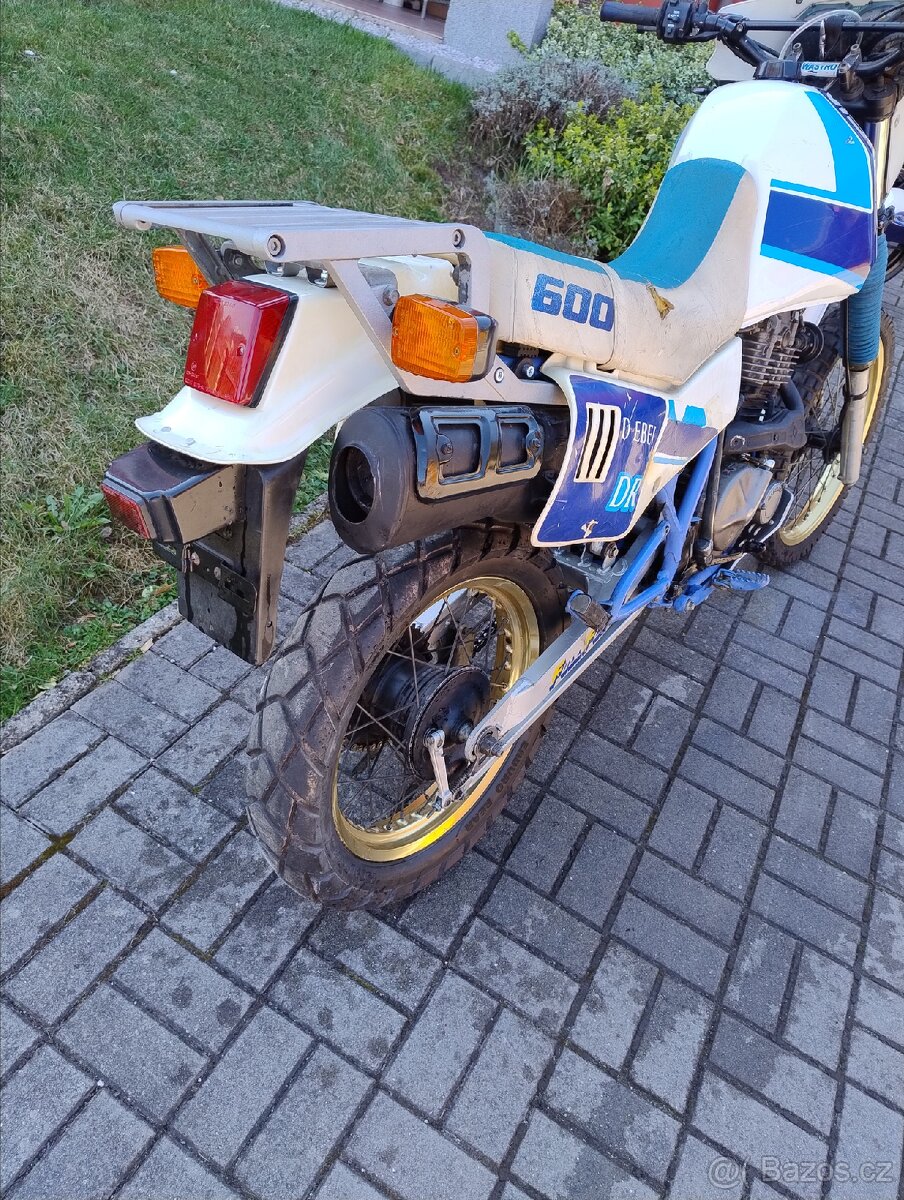 Suzuki DR 600 Djebel ,rok 1988