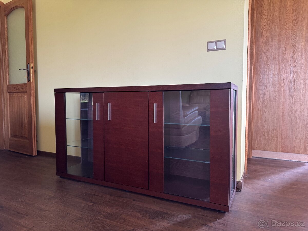 Jídelní sestava - 5