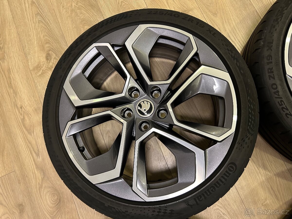 Originální alu kola R19 Škoda Octavia IV - 5