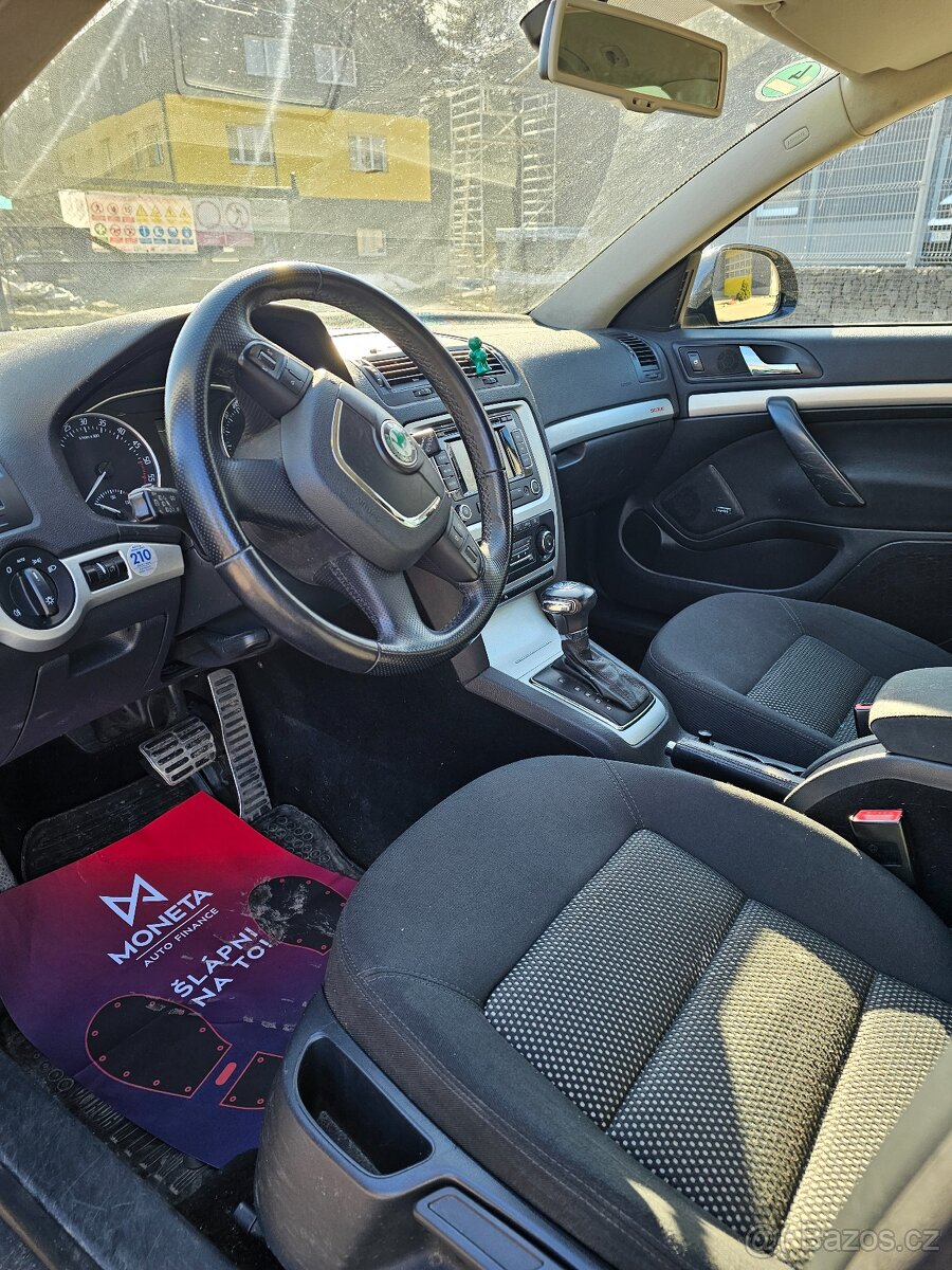 Škoda Octavia Scout 2,0TDI DSG - 5