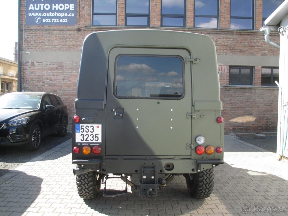 LAND ROVER DEFENDER, TD 5 vojenský speciál