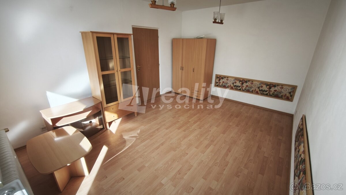 Pronájem bytu 1+1 s lodžií, Náměšť nad Oslavou, ev.č. 02221 - 5