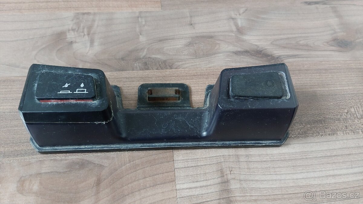 Tyčový vysavač Sencor SVC 0725BK - 5