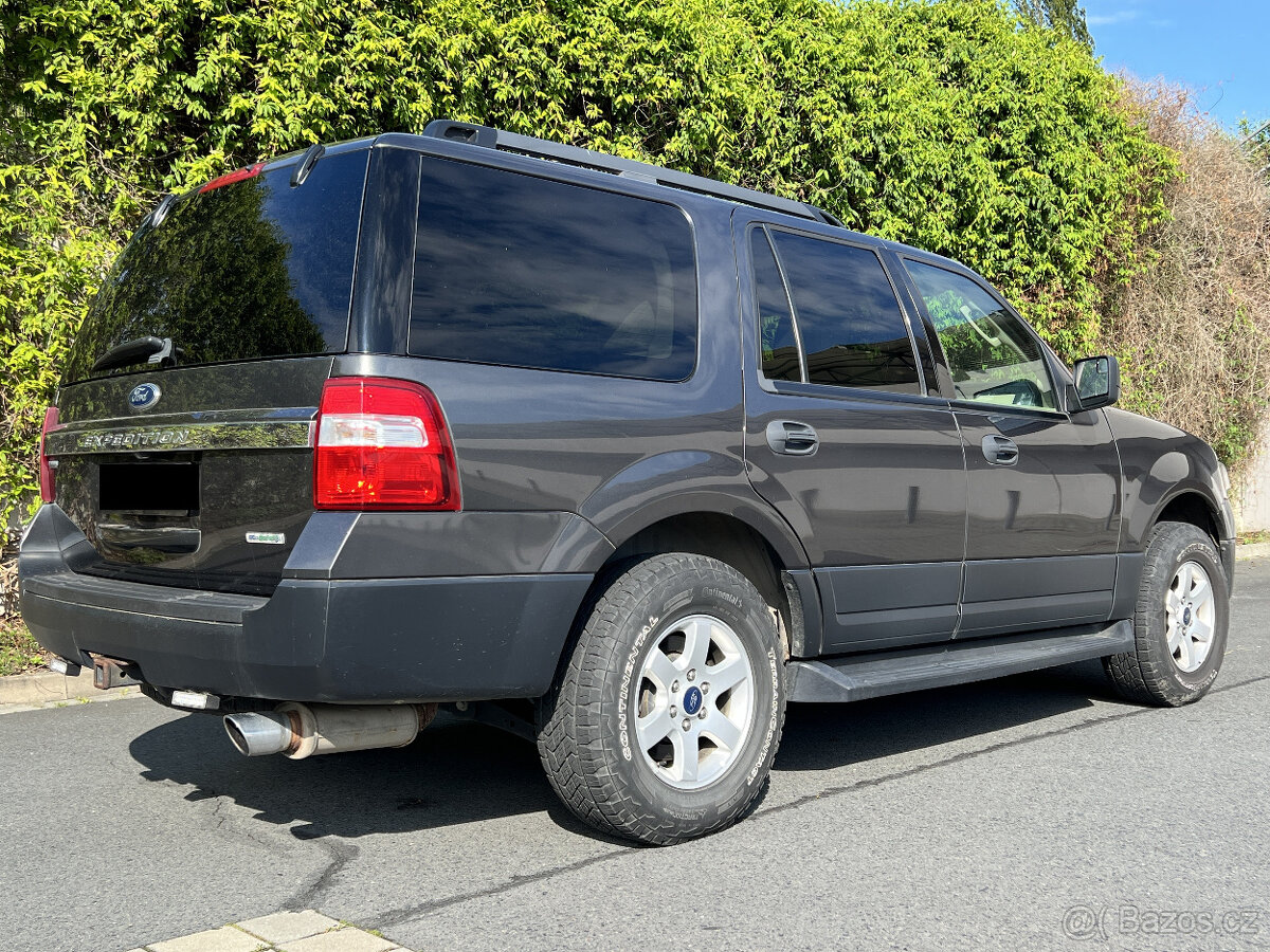 Ford Expedition 3.5 V6 benzín, 59 000 km, 4x4, rok 2015 - 5