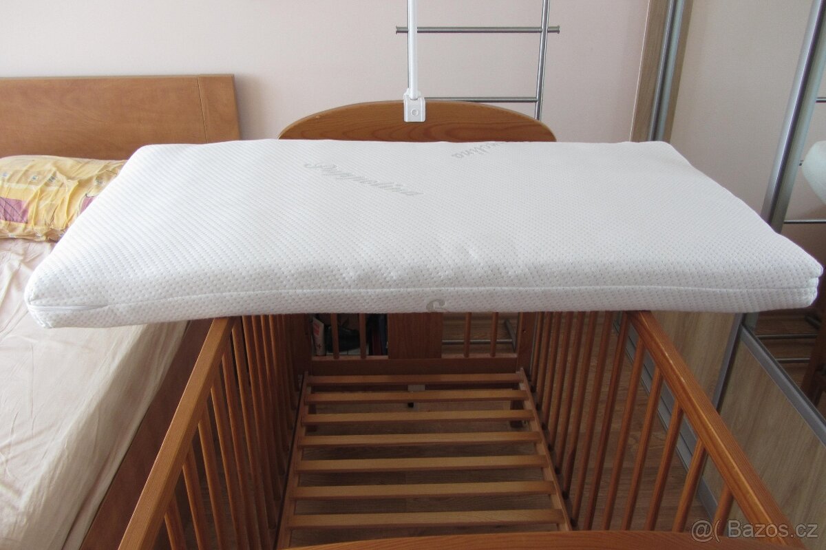 Dětská postýlka Olina se stahovací bočnicí PUPPOLINA+ Matrac - 5