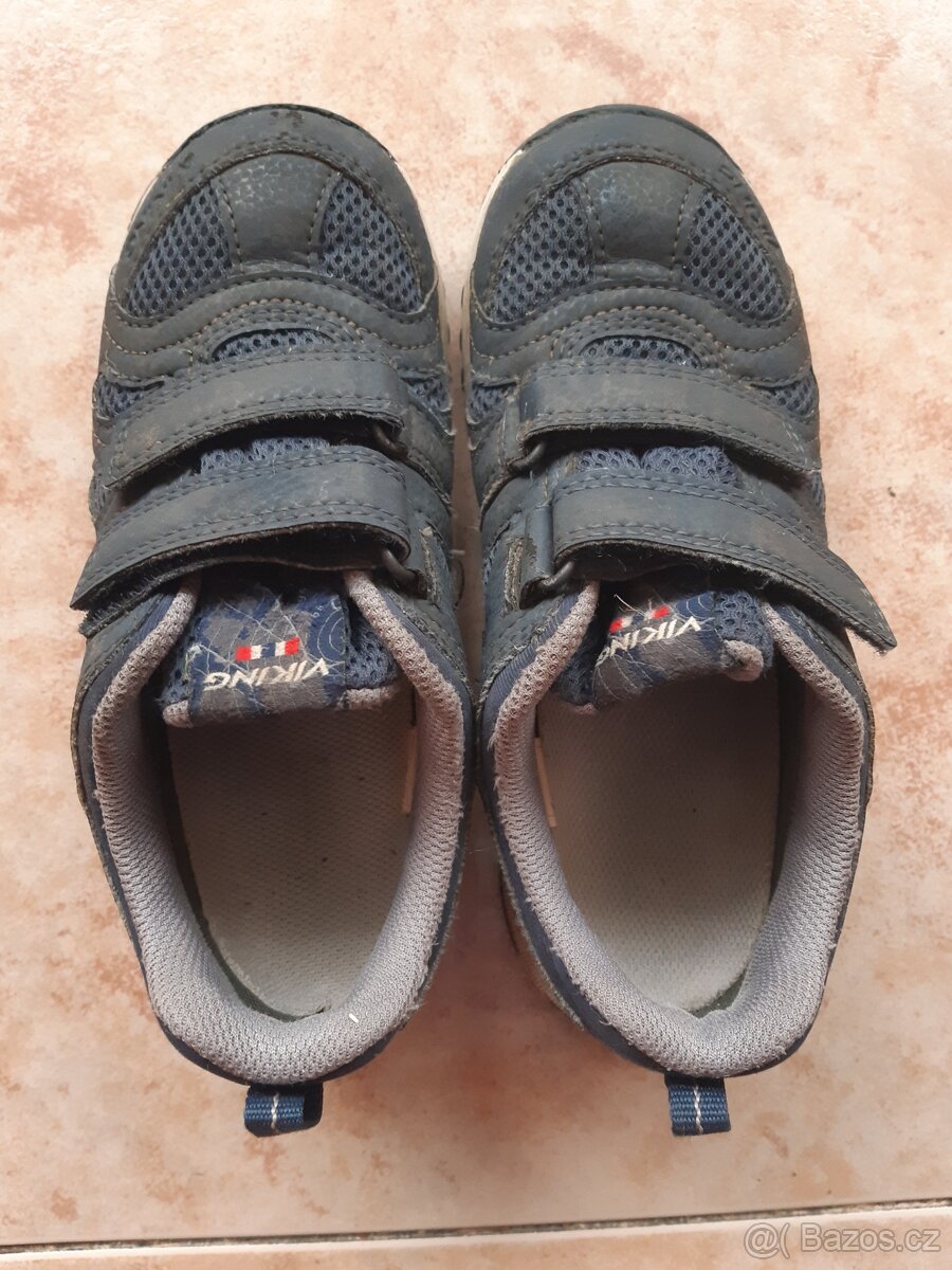 Celoroční nepromokavé boty Viking 33 (typ Cascade nízké) - 5