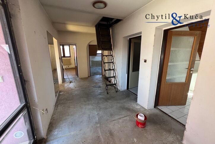 Prodej rodinného domu se zahradou, Záchalupčí, Kunovice u Uh - 5