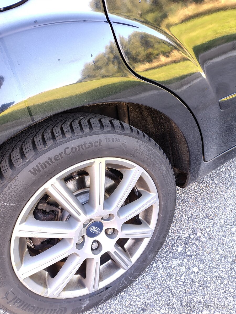 Ford S-Max ,Tažné zařízení, 5 míst. - 5