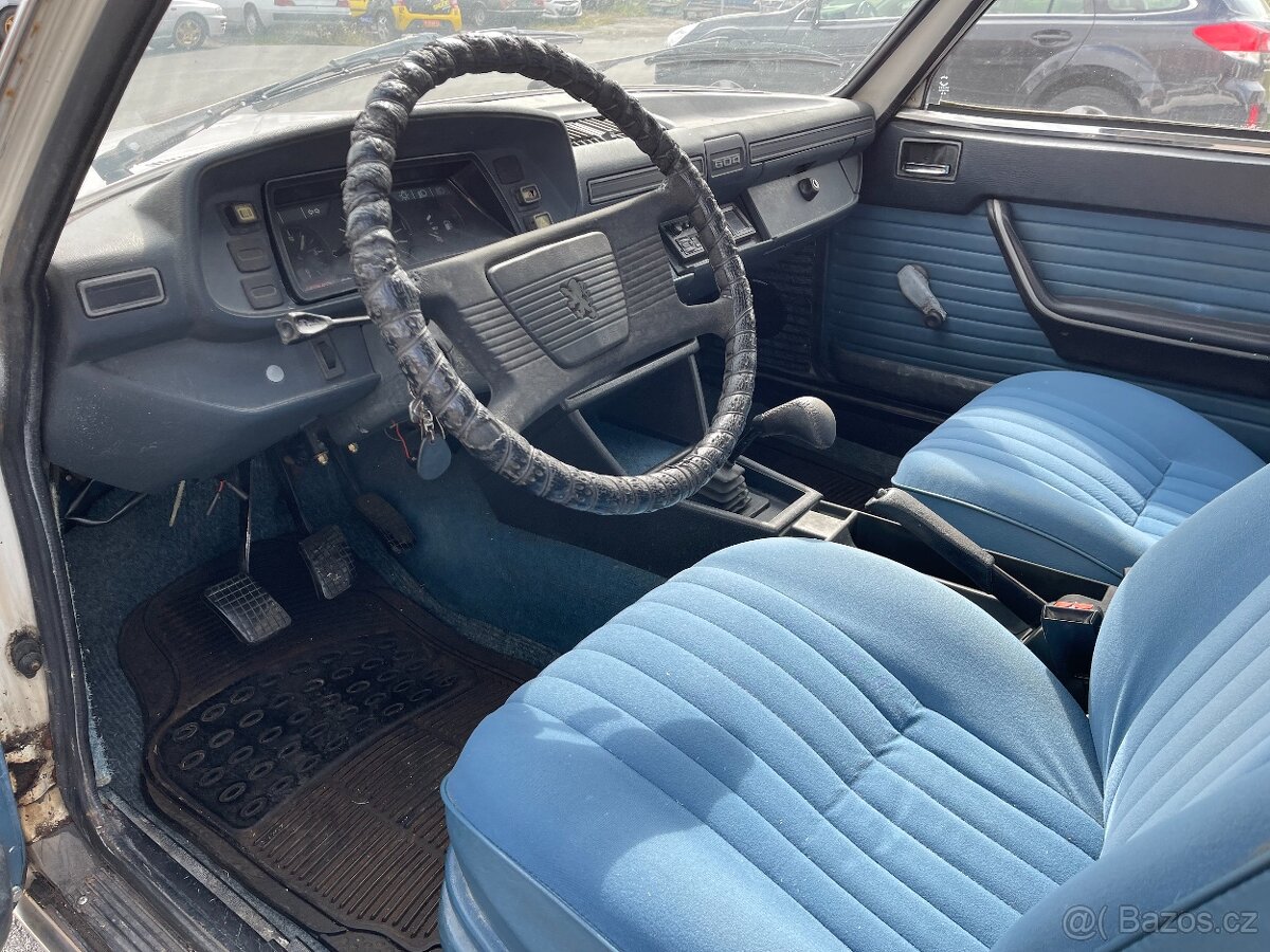 Peugeot 504.1.8 benzin rok 1984. - 5