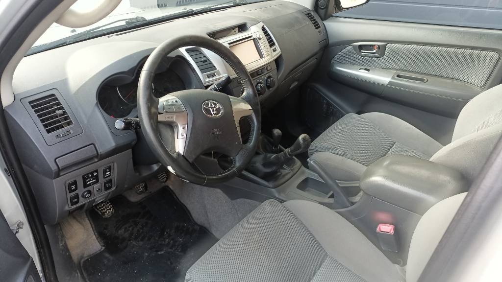 TOYOTA HILUX - NA PREDAJ